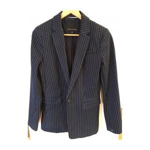 Banana Republic (4) fitted navy pinstripe blazer